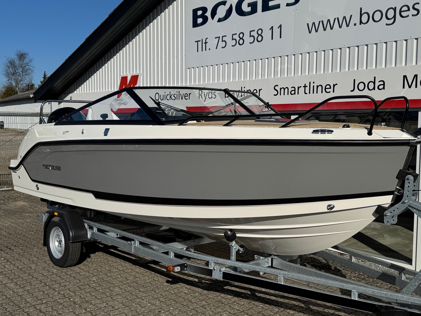 Quicksilver Activ 605 Cruiser med F150 Mercury-EFI 3,0L XL 4 takt Exclusive Deluxe Line - 8