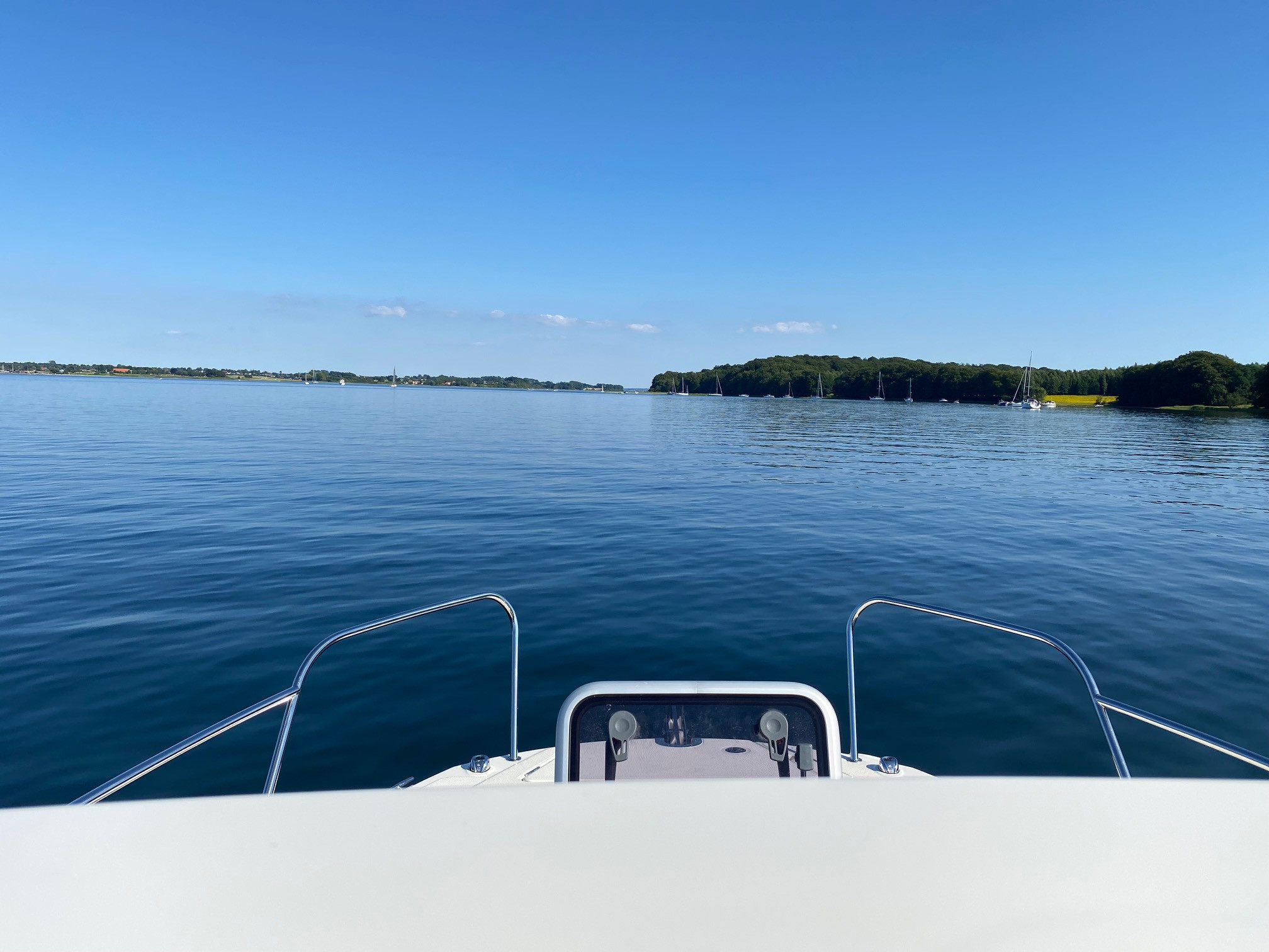 Quicksilver Activ 675 Weekend med F200 Mercury DS XL V6 - med flot udstyr - 21