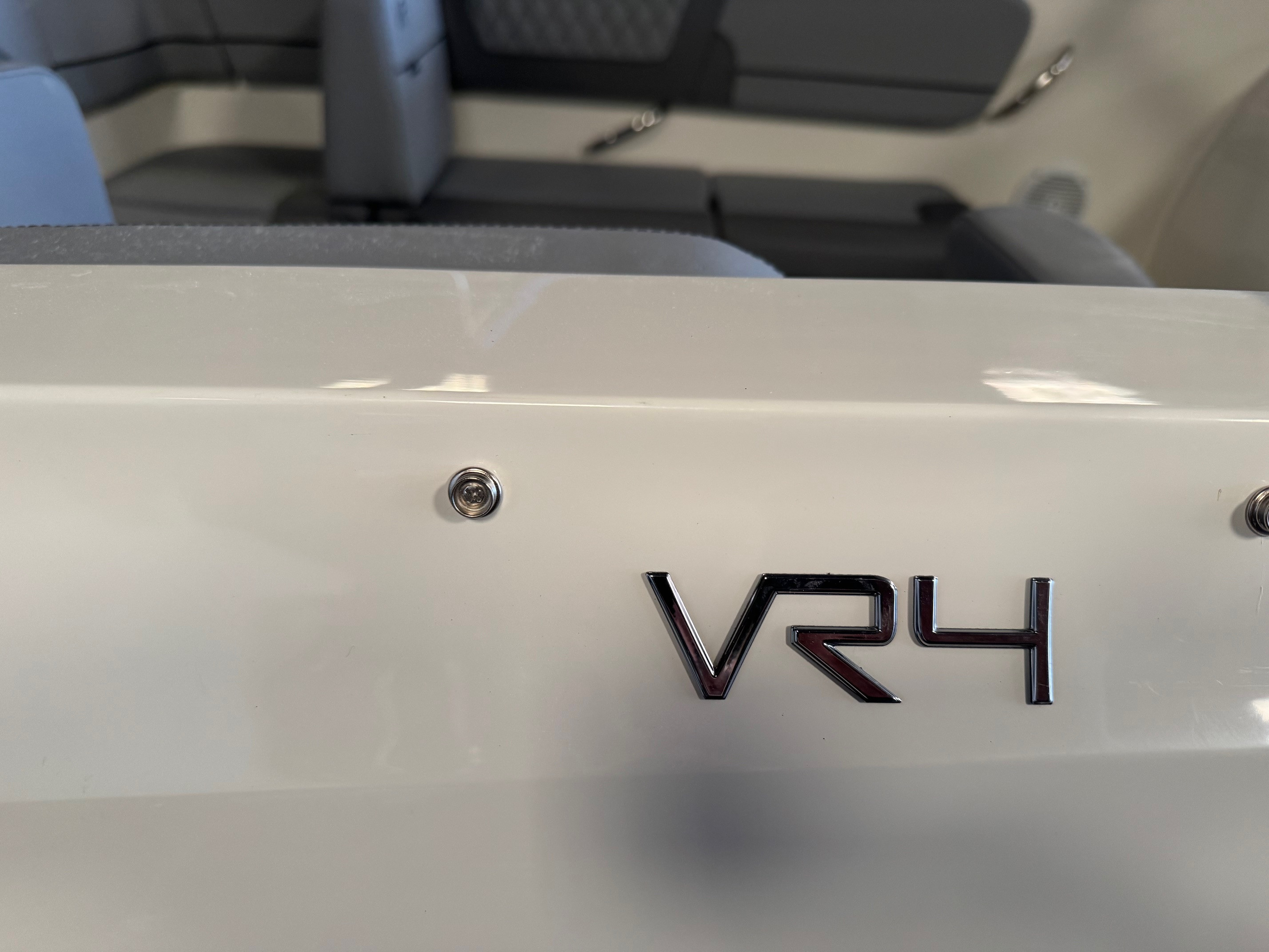 Byliner VR4 Bowrider med F115 ProXS Mercury-EFI 4 takt - 0