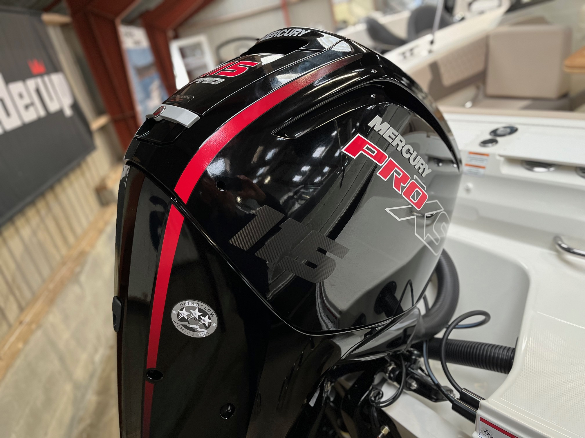 Byliner VR4 Bowrider med F115 ProXS Mercury-EFI 4 takt - 7