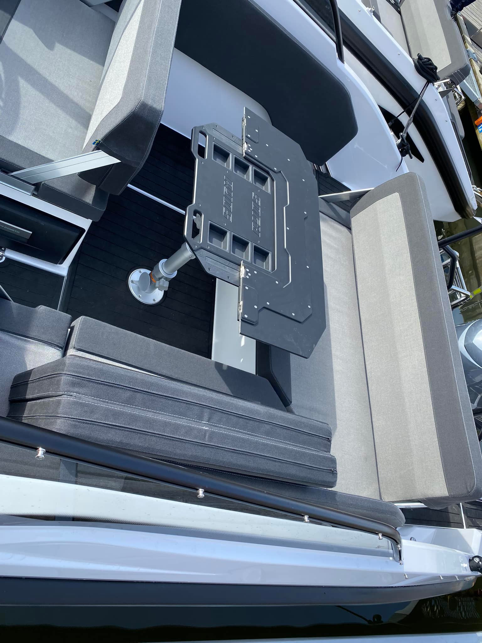 Ryds 650 VI DC med F150 Mercury-EFI XL - Inkl. ekstra udstyr - SOLGT - 14