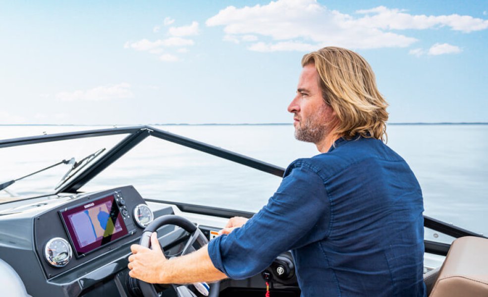 Quicksilver Activ 605 Cruiser med F150 Mercury-EFI 3,0L XL 4 takt Exclusive Deluxe Line - 0