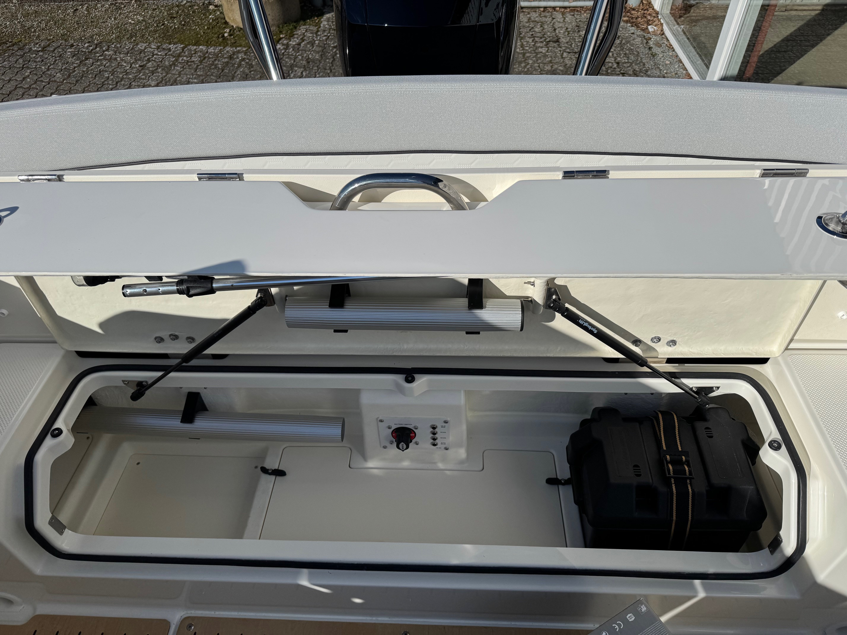 Quicksilver Activ 605 Cruiser med F150 Mercury-EFI 3,0L XL 4 takt Exclusive Deluxe Line - 30