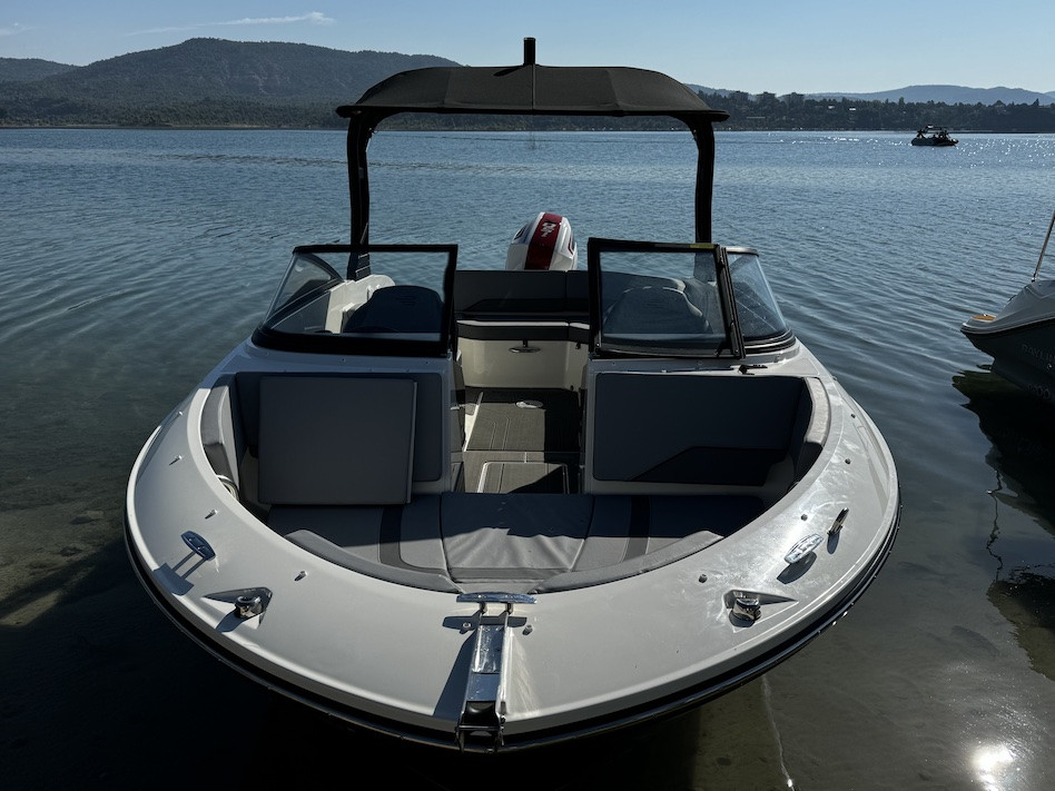 Bayliner V20 OB Bowrider med 150 hk Mercury-EFI XL - 2