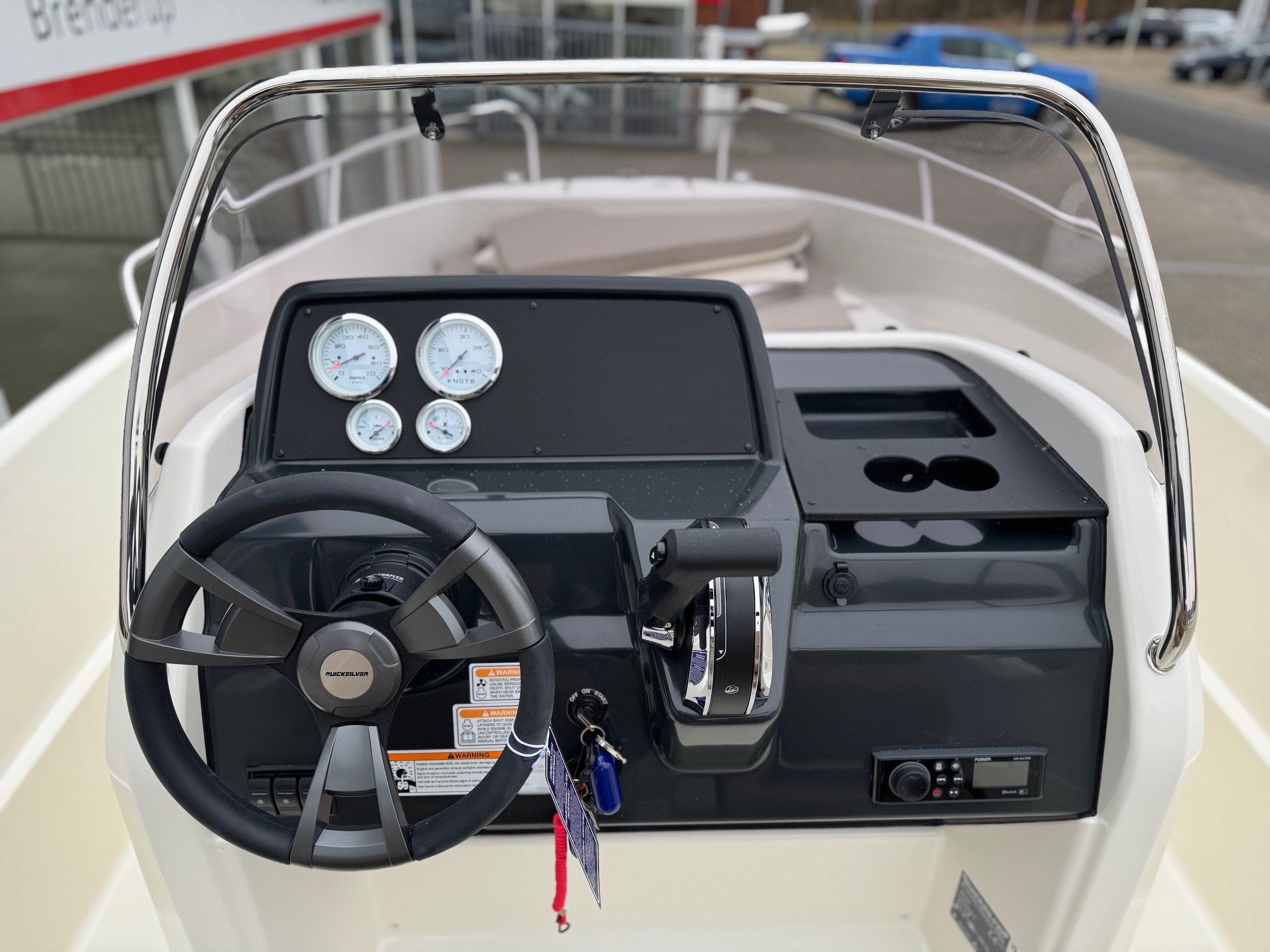 Quicksilver Activ 555 Open med 100 hk Mercury-EFI CT 4 takt med flot udstyr - 11