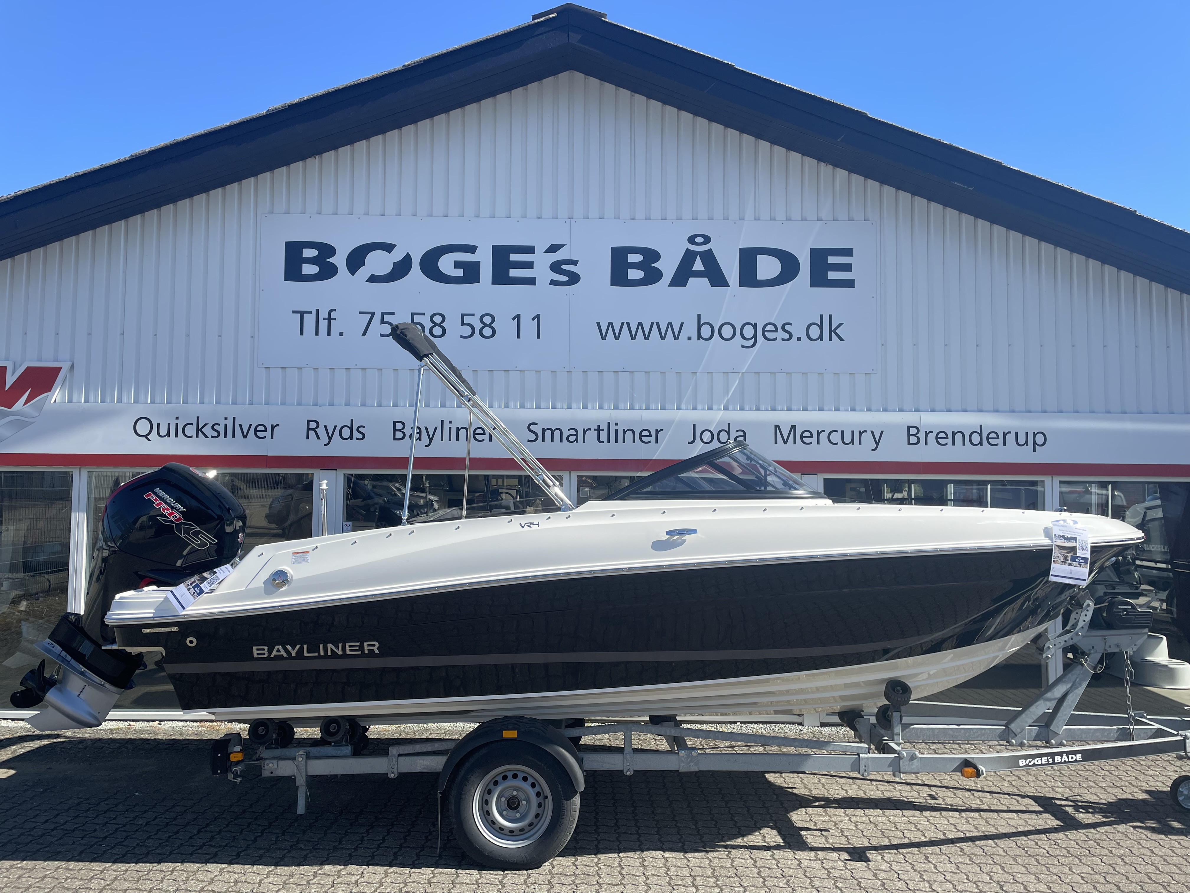 Byliner VR4 Bowrider med F115 ProXS Mercury-EFI 4 takt - 3