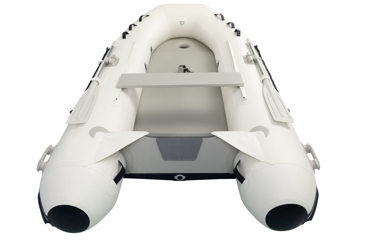Quicksilver 320 Air Floor (Air Deck). - 2