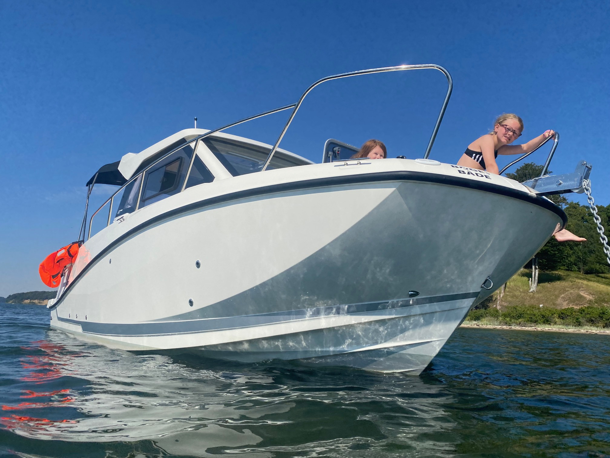 Quicksilver Activ 675 Weekend med F200 Mercury DS XL V6 - med flot udstyr - 17