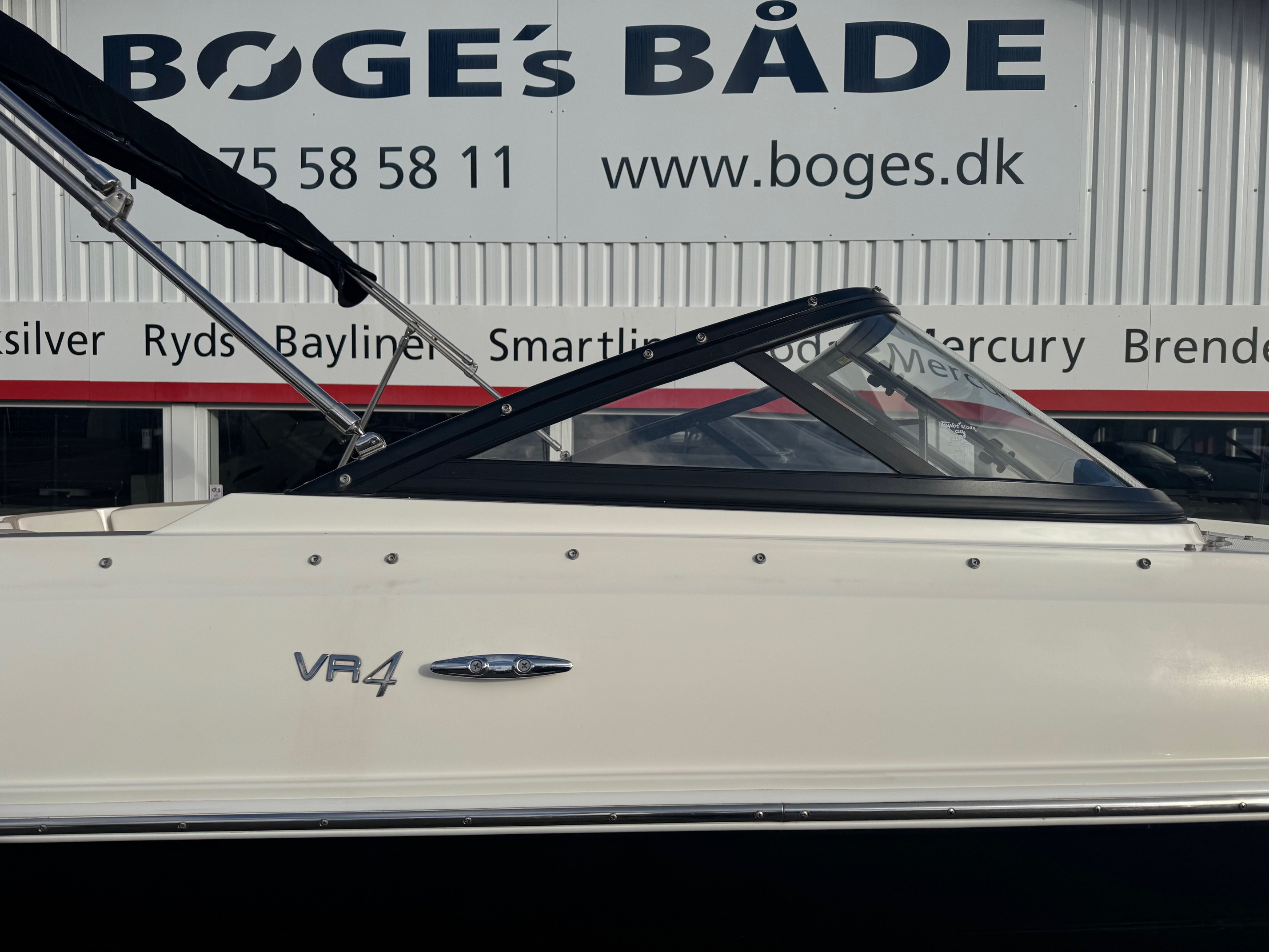 Byliner VR4 Bowrider med F115 ProXS Mercury-EFI 4 takt - 8