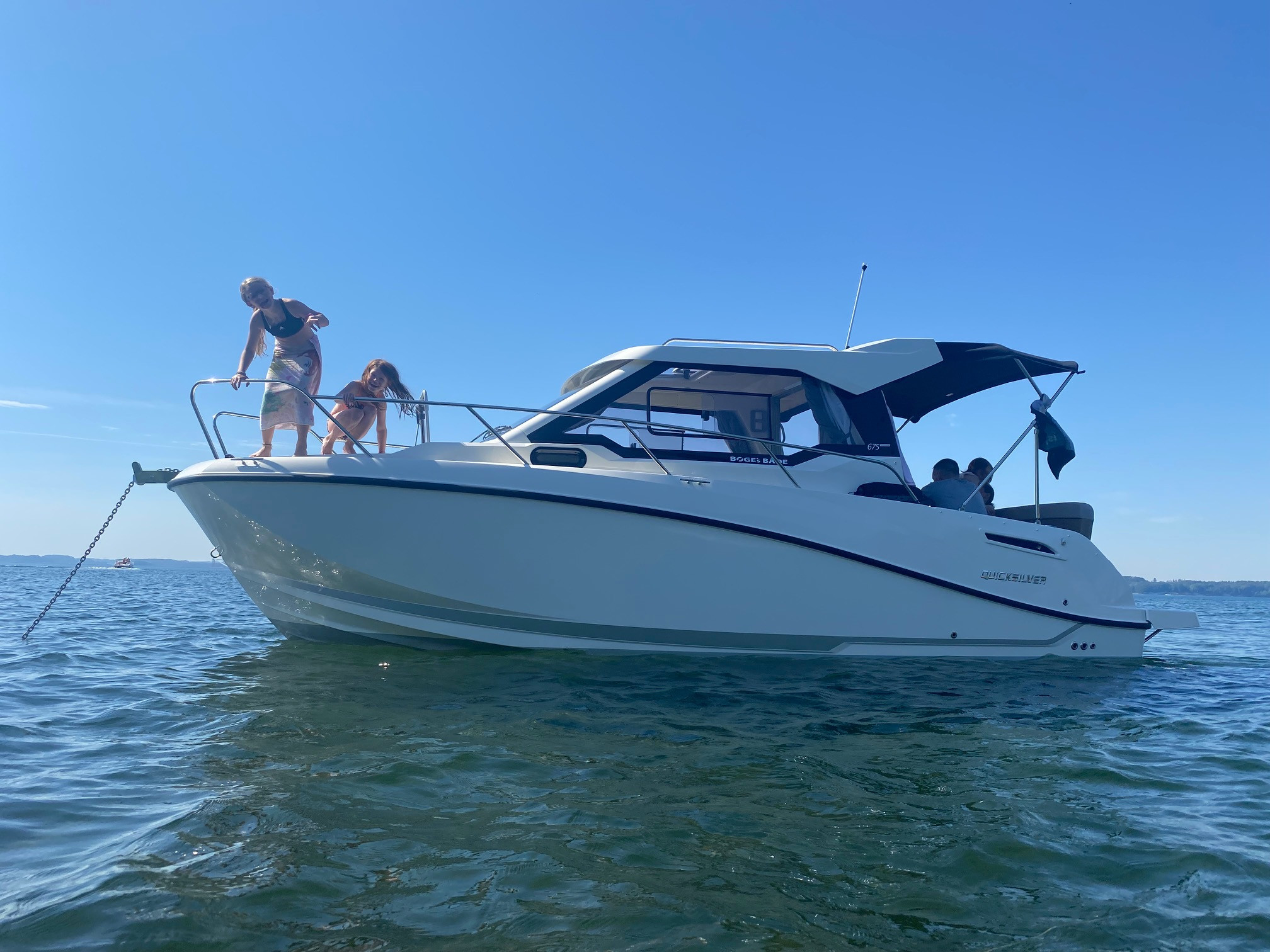 Quicksilver Activ 675 Weekend med F200 Mercury DS XL V6 - med flot udstyr - 24