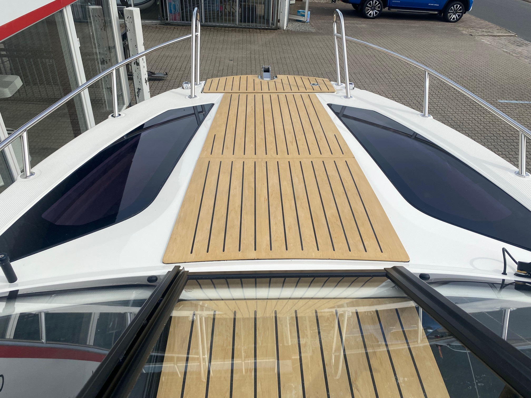 Quicksilver Activ 755 Cruiser med F225 Mercury-EFI 4 takt XL V6 - inkl udstyr - 17