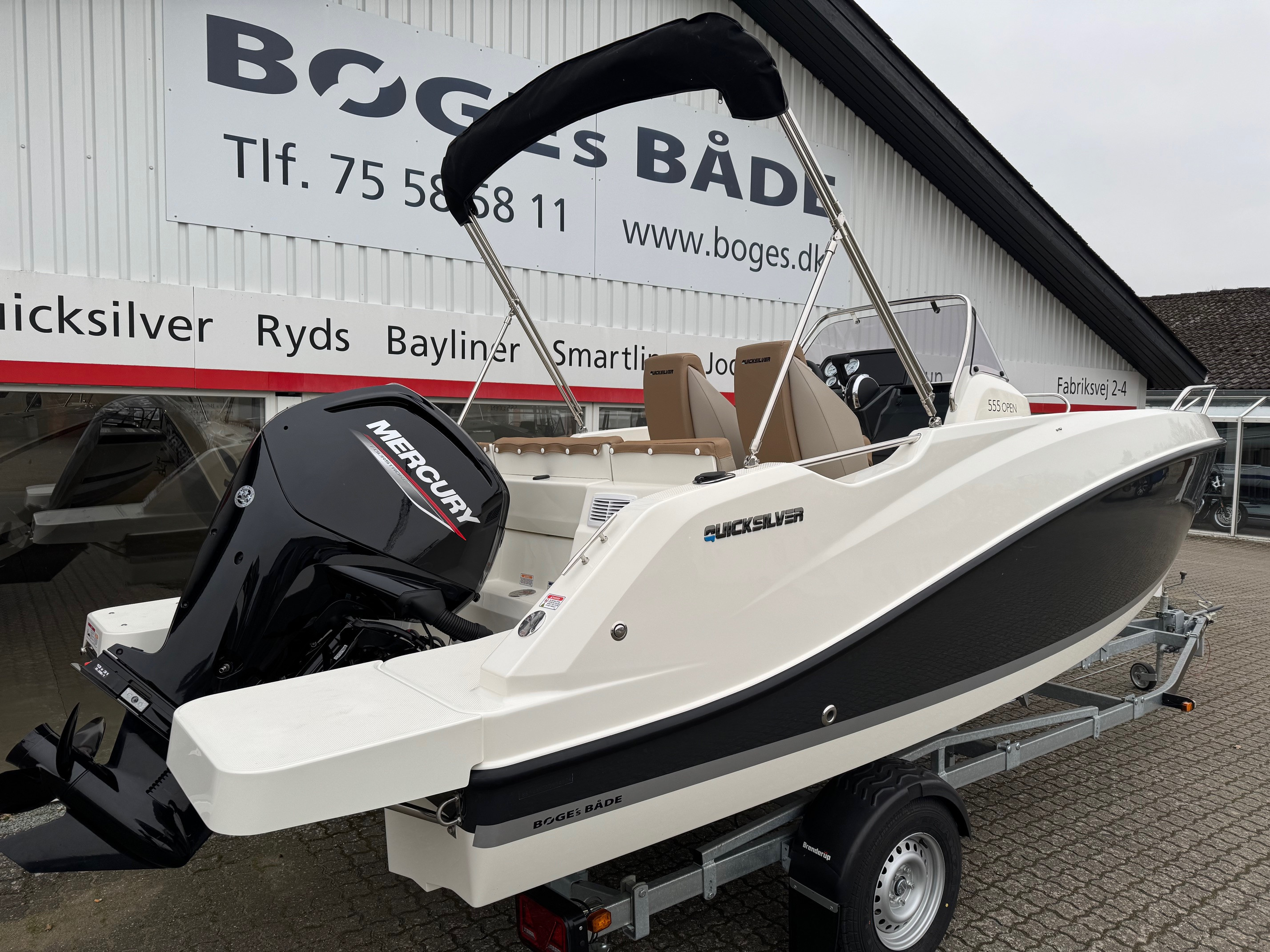 Quicksilver Activ 555 Open med 100 hk Mercury-EFI CT 4 takt med flot udstyr - 2