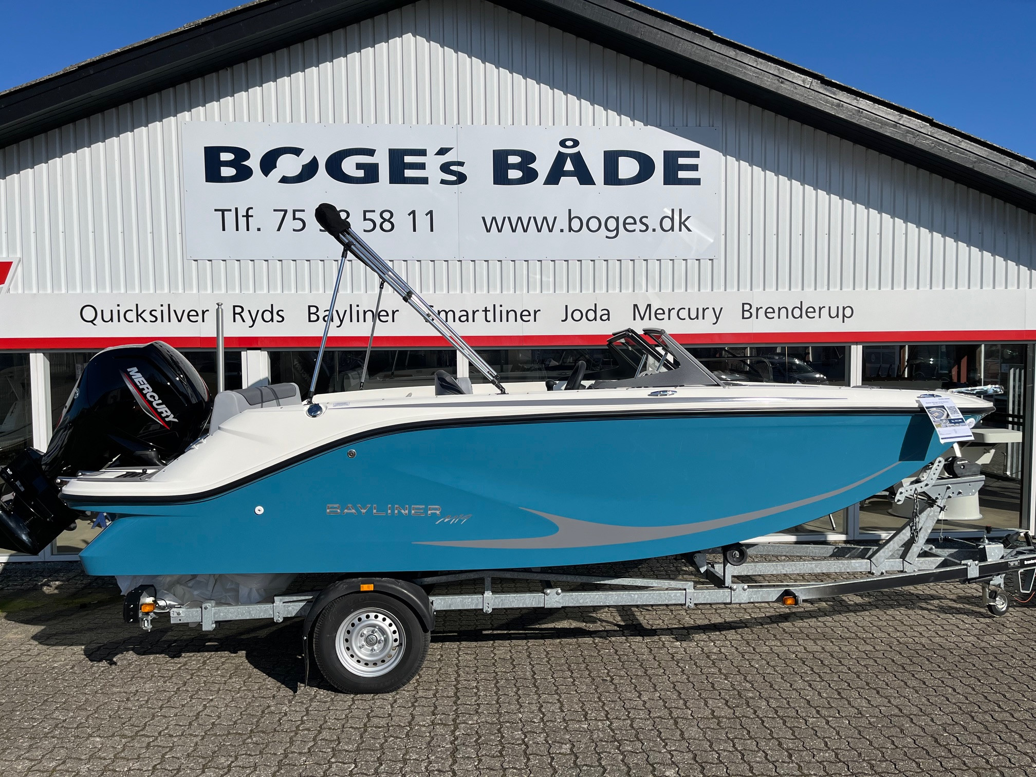 Bayliner M19 med 115 hk Mercury-EFI XL CT 2,1L - UDSTYR - 1