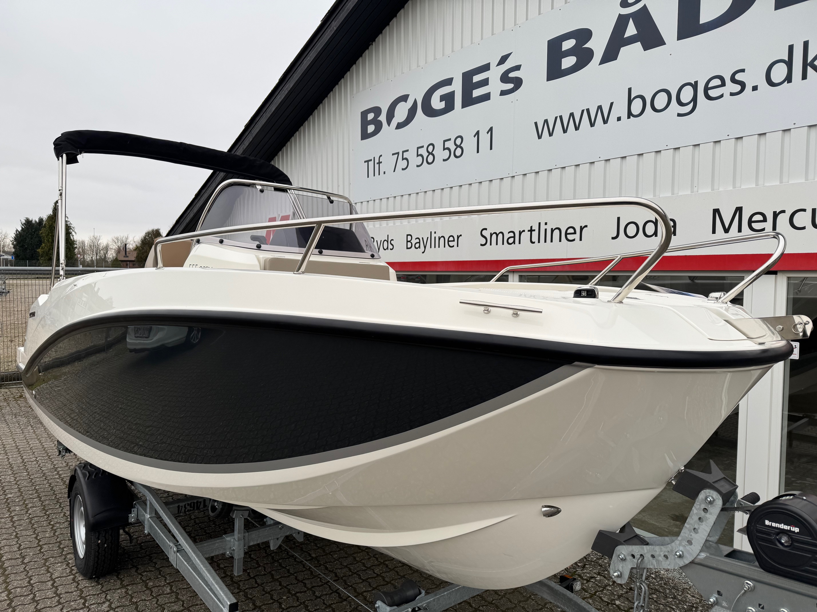 Quicksilver Activ 555 Open med 100 hk Mercury-EFI CT 4 takt med flot udstyr - 1