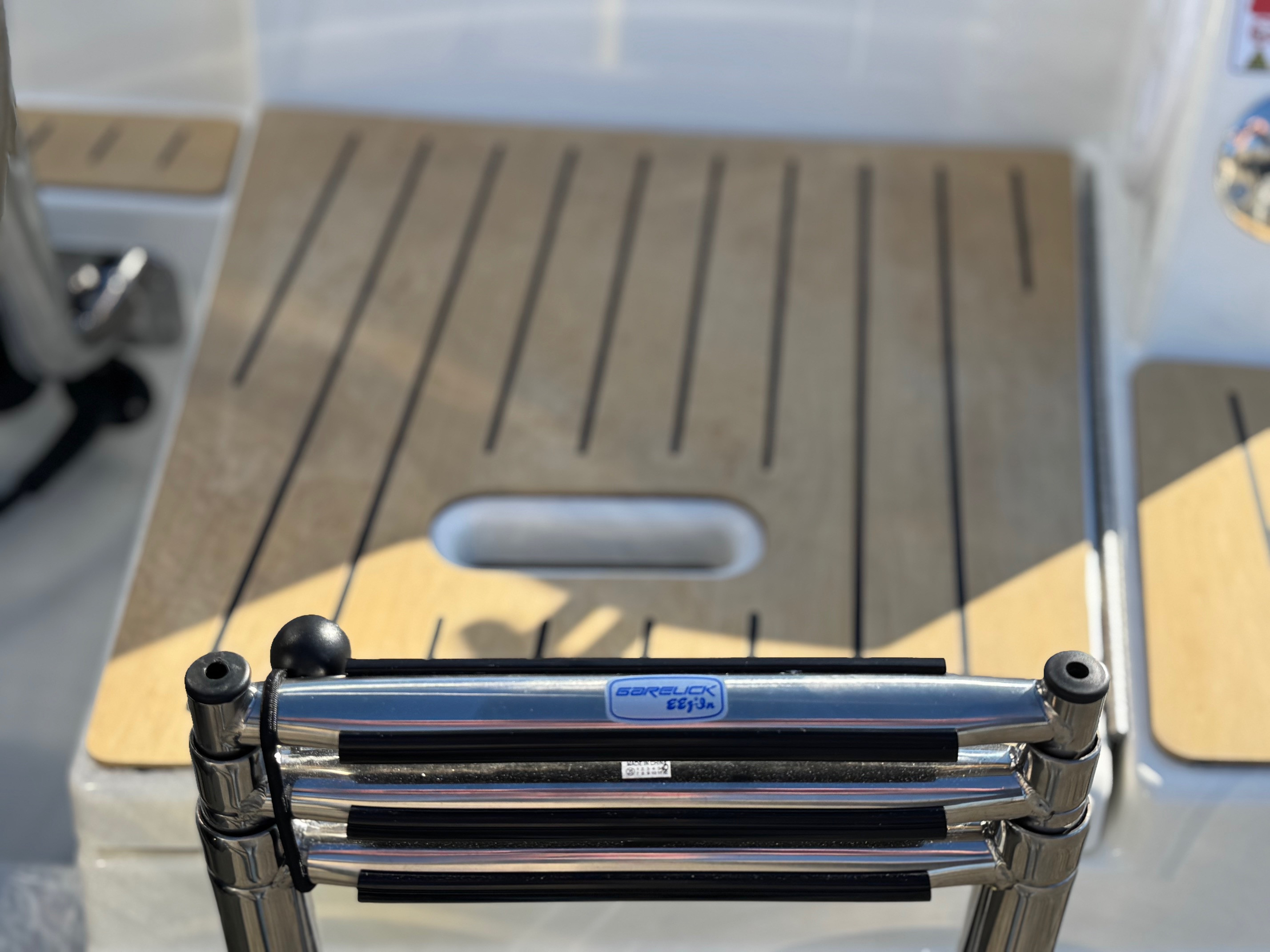 Quicksilver Activ 605 Cruiser med F150 Mercury-EFI 3,0L XL 4 takt Exclusive Deluxe Line - 15