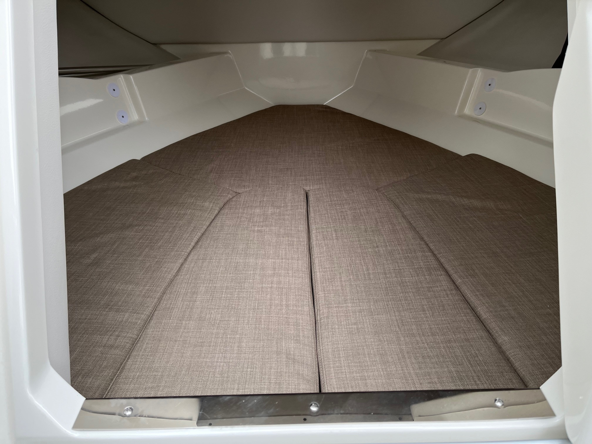 Bayliner VR5 Cuddy med Mercury F200 XL-EFI DS V6 - inkl. udstyr - 11