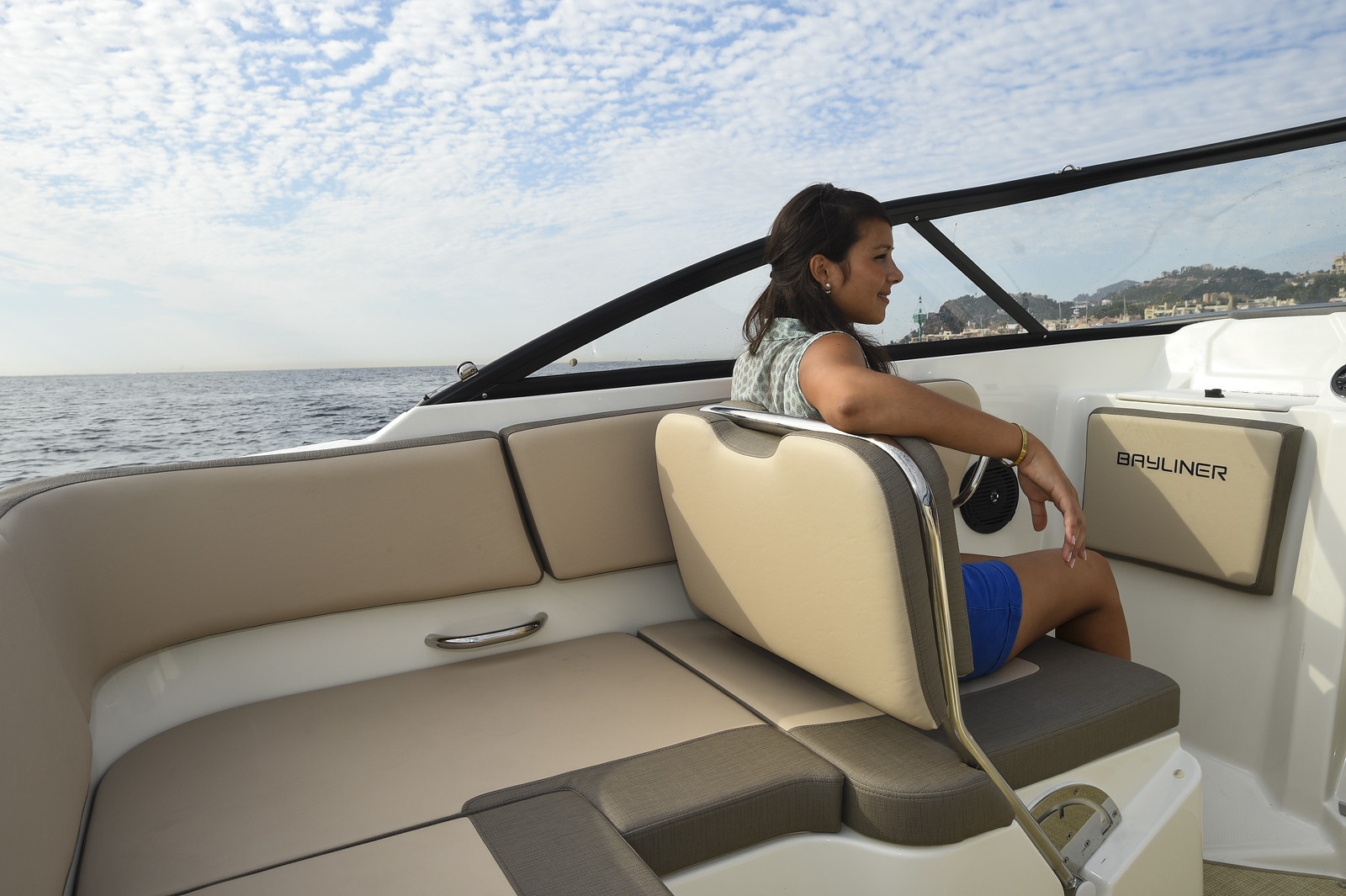 Bayliner VR5 Cuddy med F150 Mercury-EFI XL 3,0L  - inkl. udstyr - SOLGT - 2