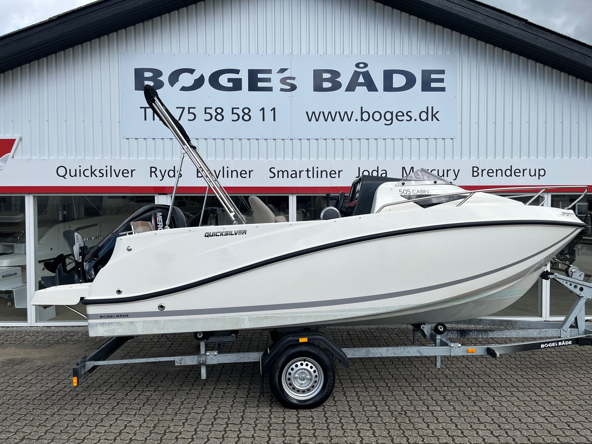 Quicksilver Activ 505 Cabin med 80 hk Mercury-EFI 4-takt og udstyr - 1