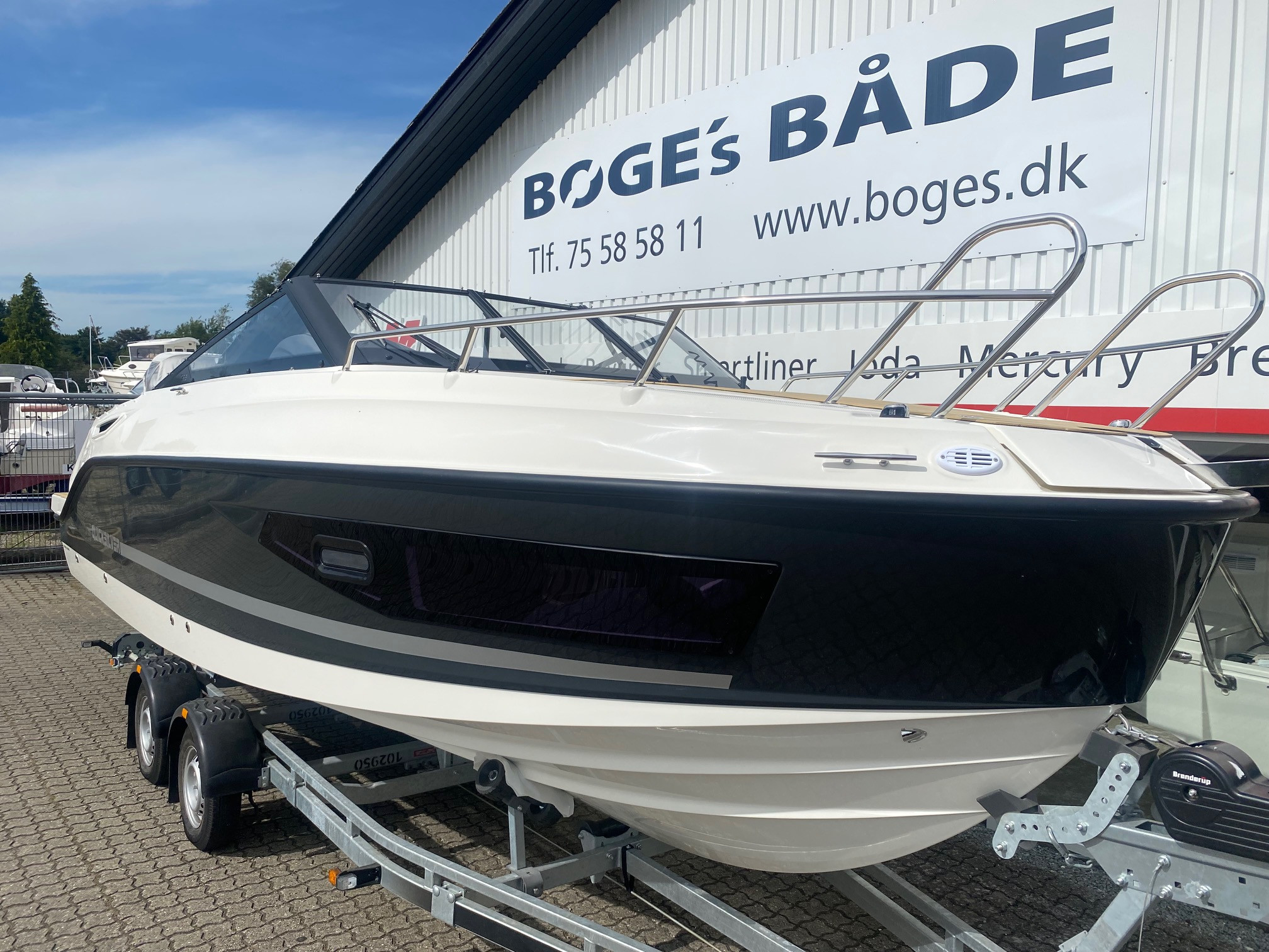 Quicksilver Activ 755 Cruiser med F225 Mercury-EFI 4 takt XL V6 - inkl udstyr - 0