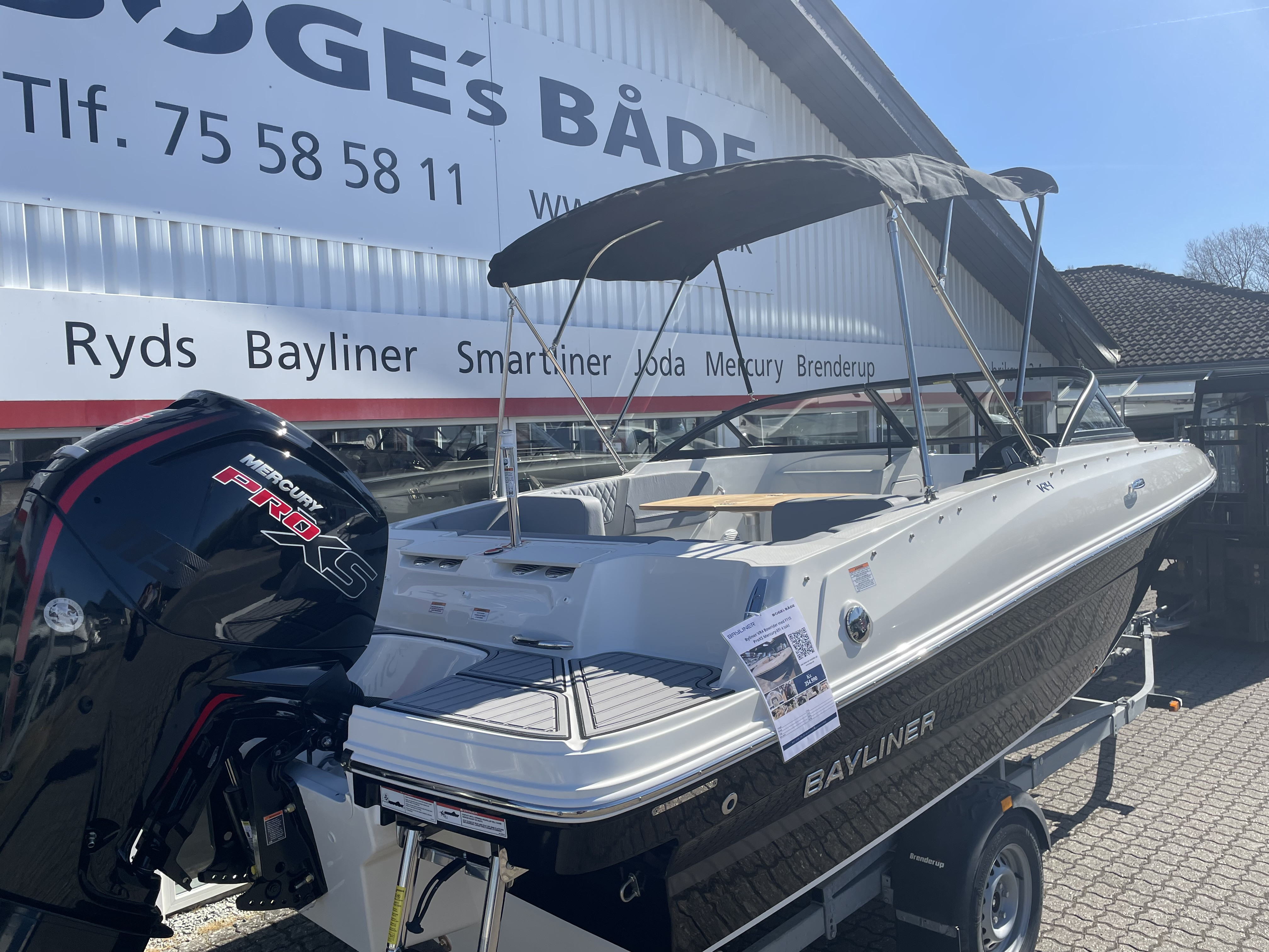 Byliner VR4 Bowrider med F115 ProXS Mercury-EFI 4 takt - 12